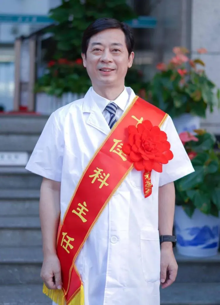 十万例手术